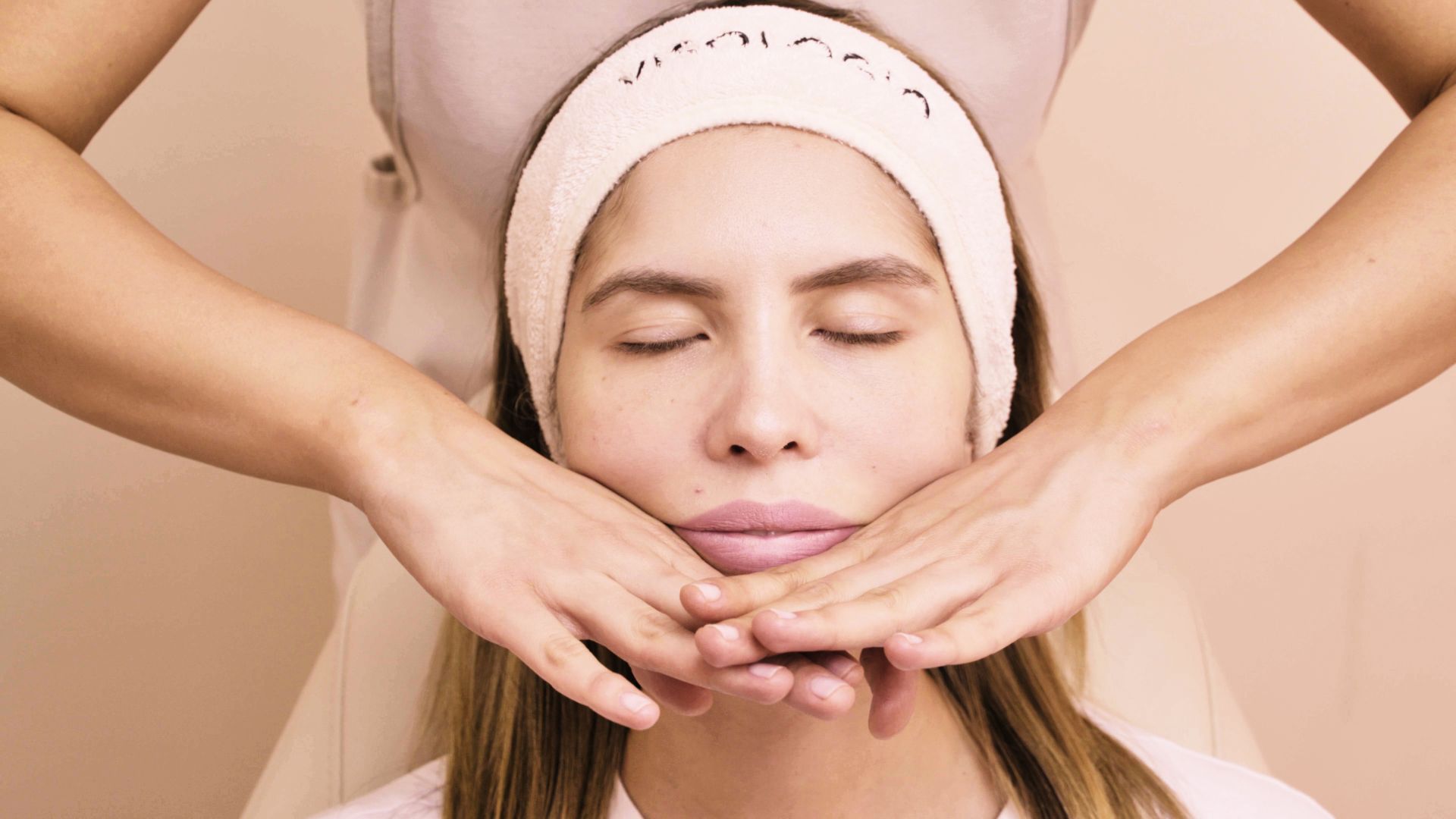 Obiettivo Viso Scolpito - Trattamento Visologiq